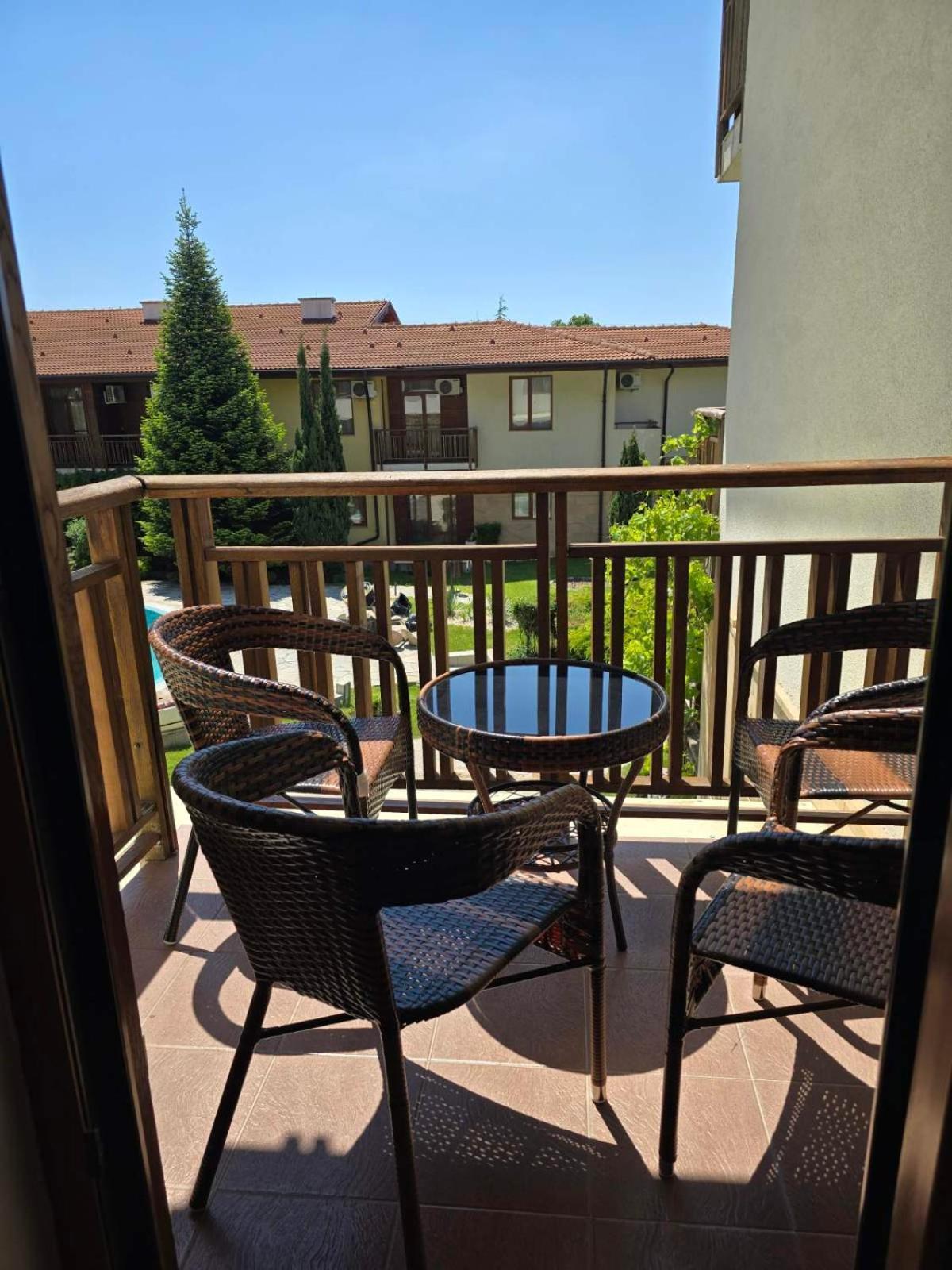 Psb Apartments In Gardens Of Eden Sveti Vlas Buitenkant foto